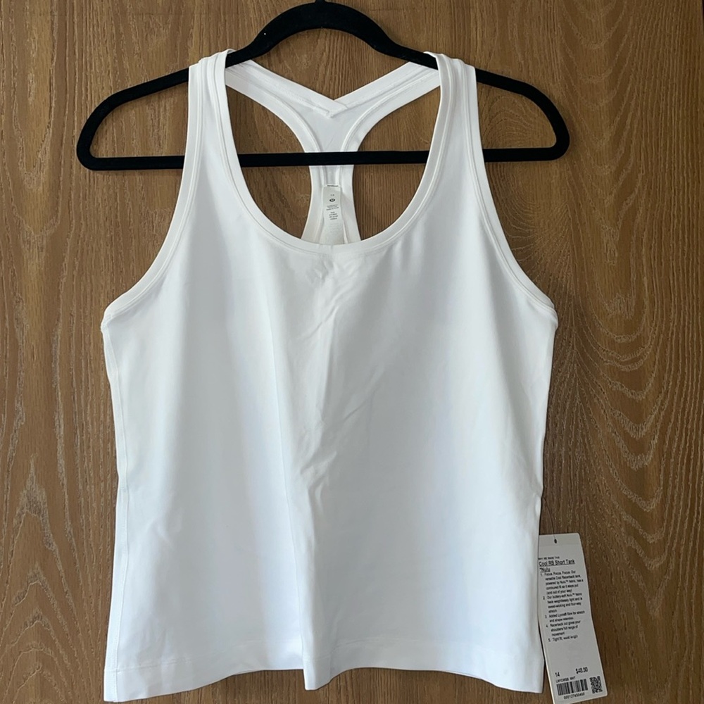 NWT lululemon tank